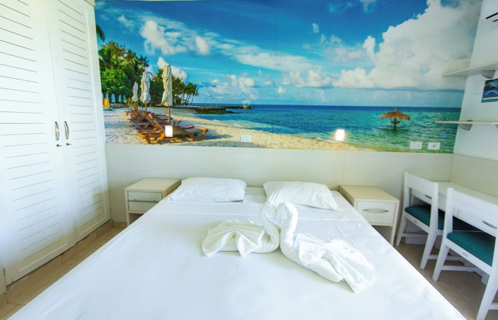 Luxury Double or Twin Room, Sea View photo 3