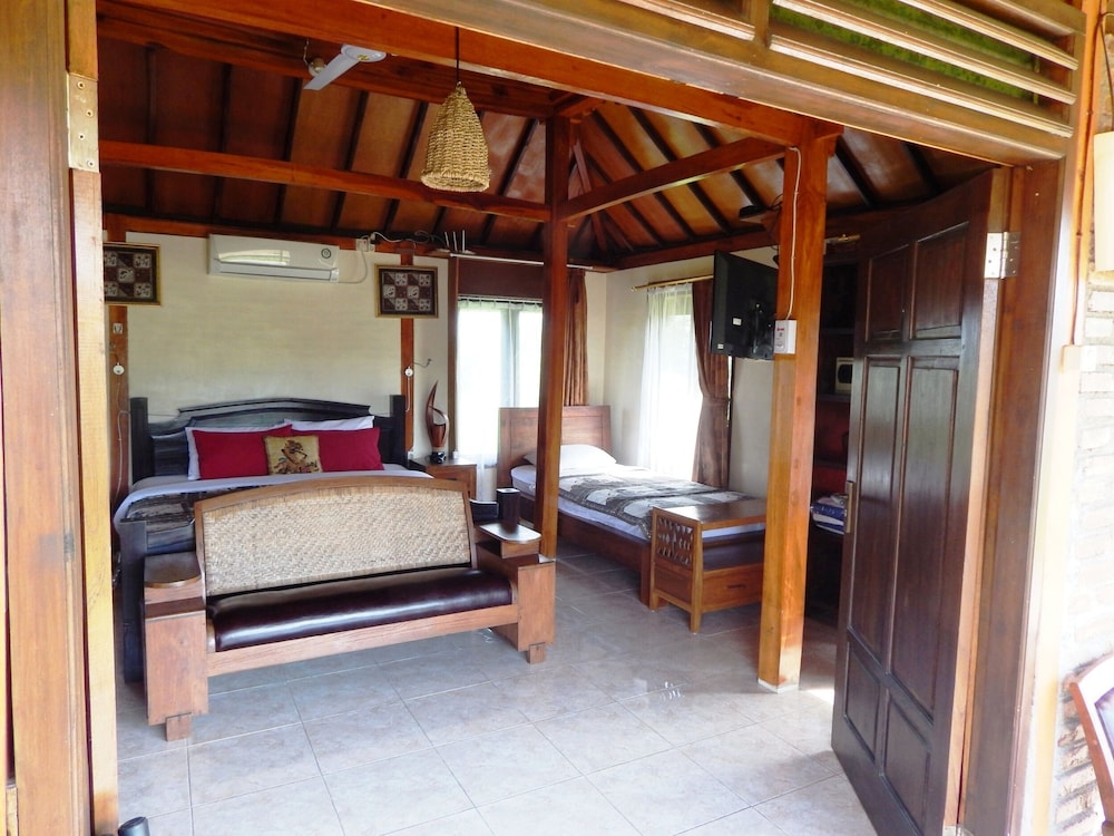 Panoramic Triple Room, 1 Bedroom, Garden View, Ground Floor photo 1