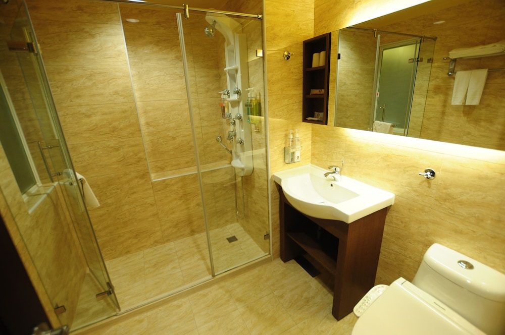Business Twin Room, 2 Twin Beds photo 3