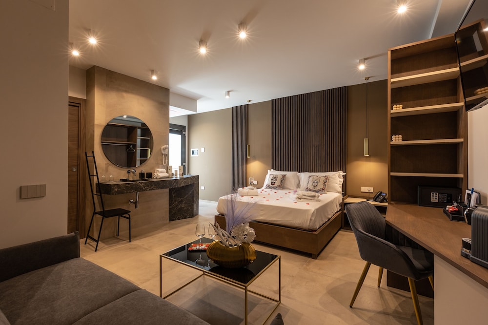 Luxury Studio Suite