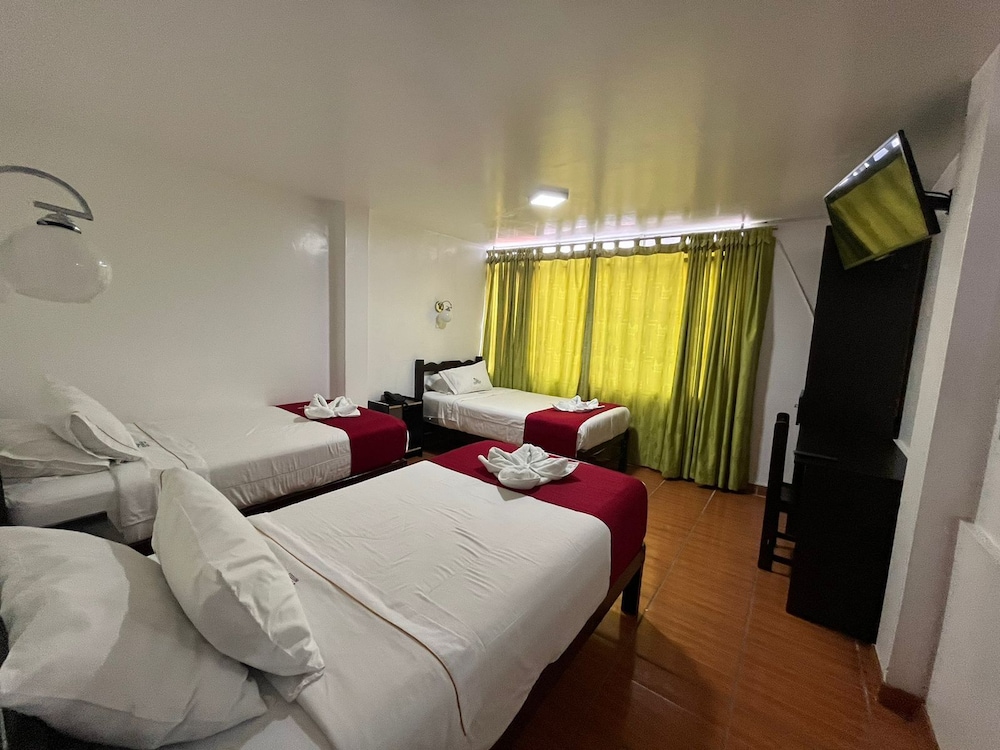 Classic Triple Room photo 2