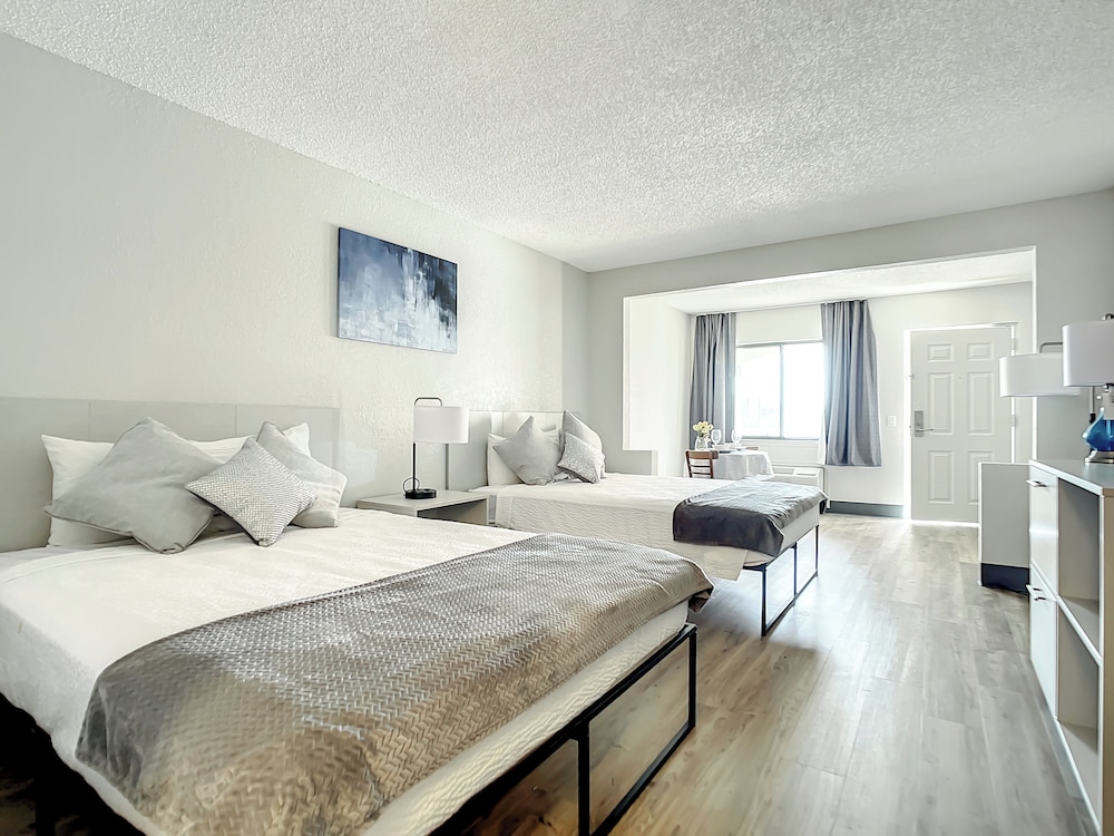 Premium Double Room photo 3