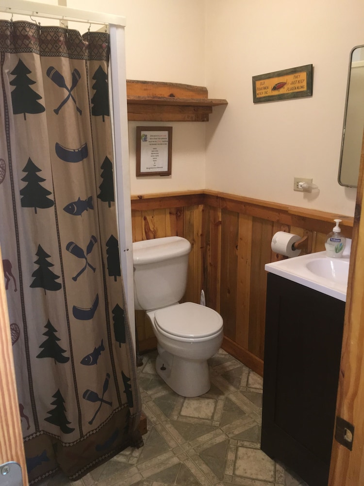 Bear Paw Cabin photo 3