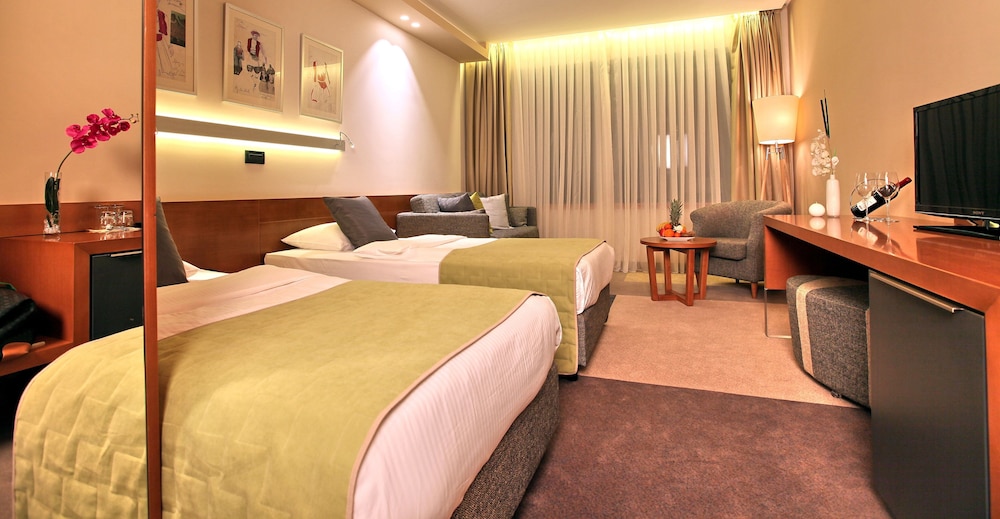Superior Room - Photo 2