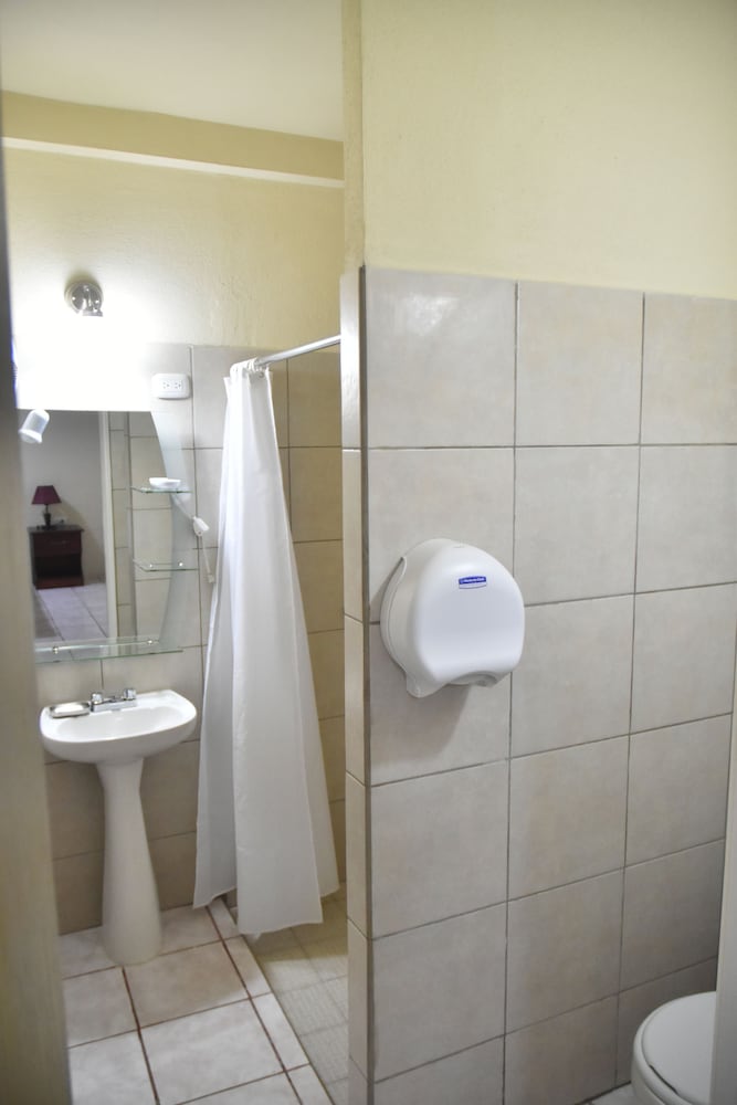 Comfort Single Room, 1 Double Bed, Non Smoking photo 3