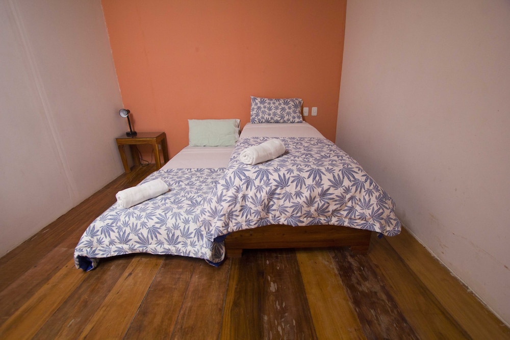 Deluxe Studio Suite photo 3