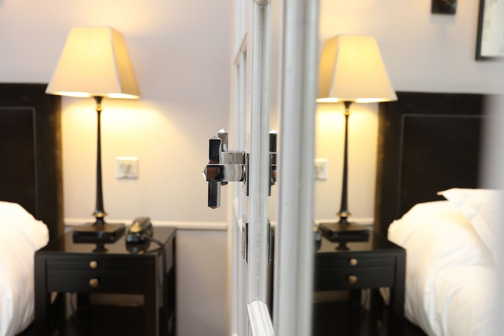Hôtel Saint-Louis Pigalle - Photo 32