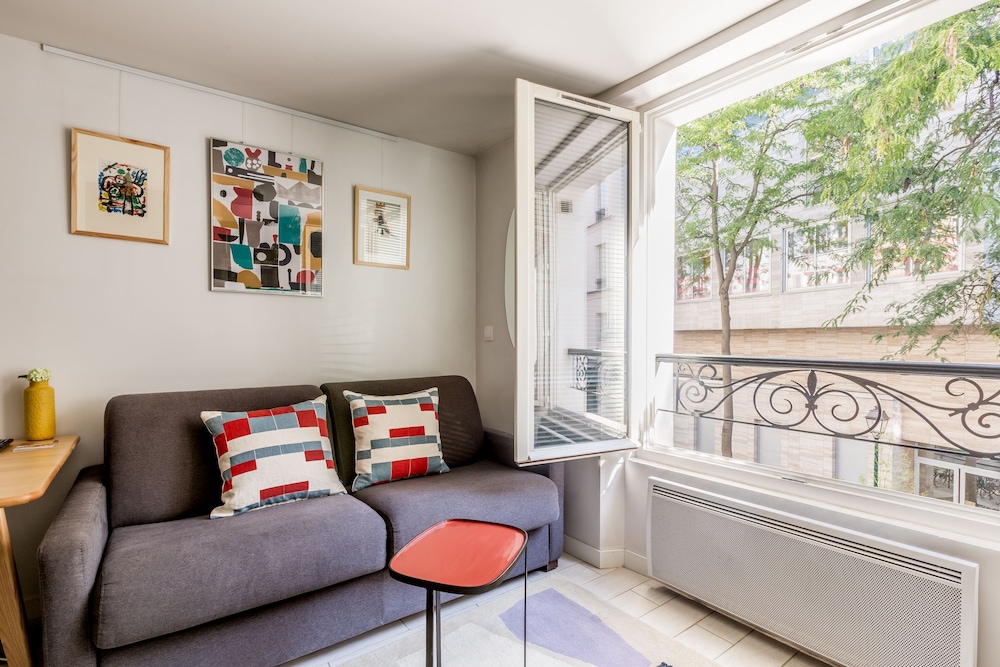 Standard Suite, Ensuite (1b) photo 3
