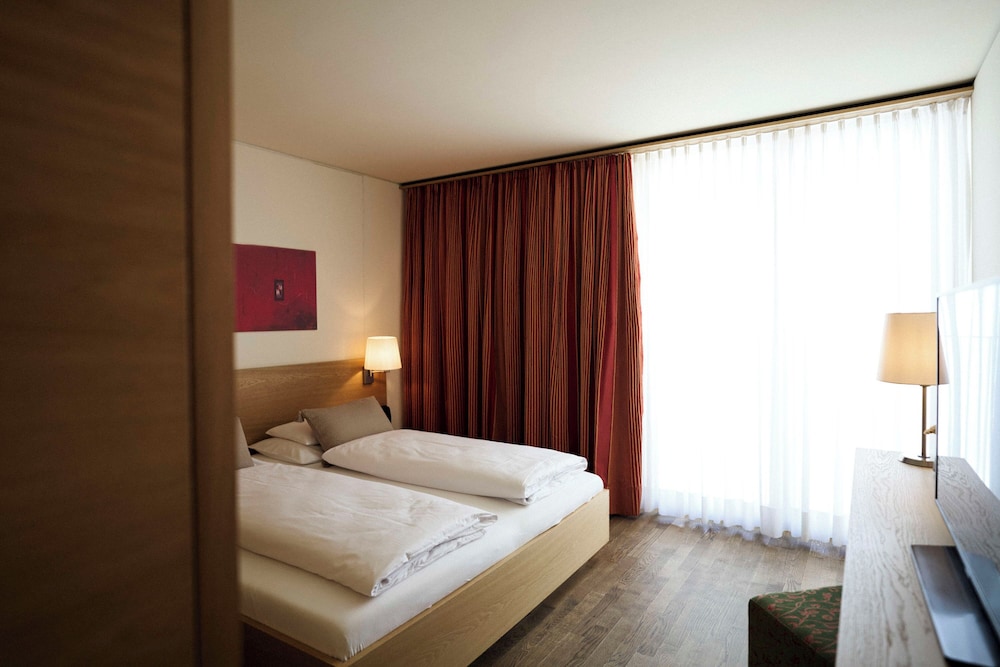 Deluxe Suite photo 3