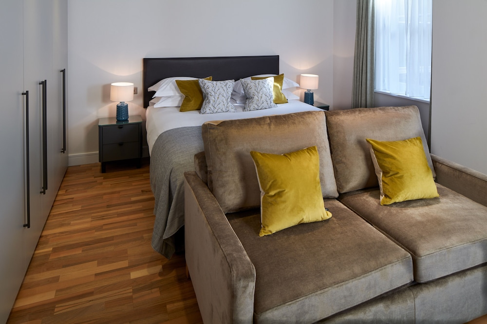 Luxury Open Plan Apartment photo 2