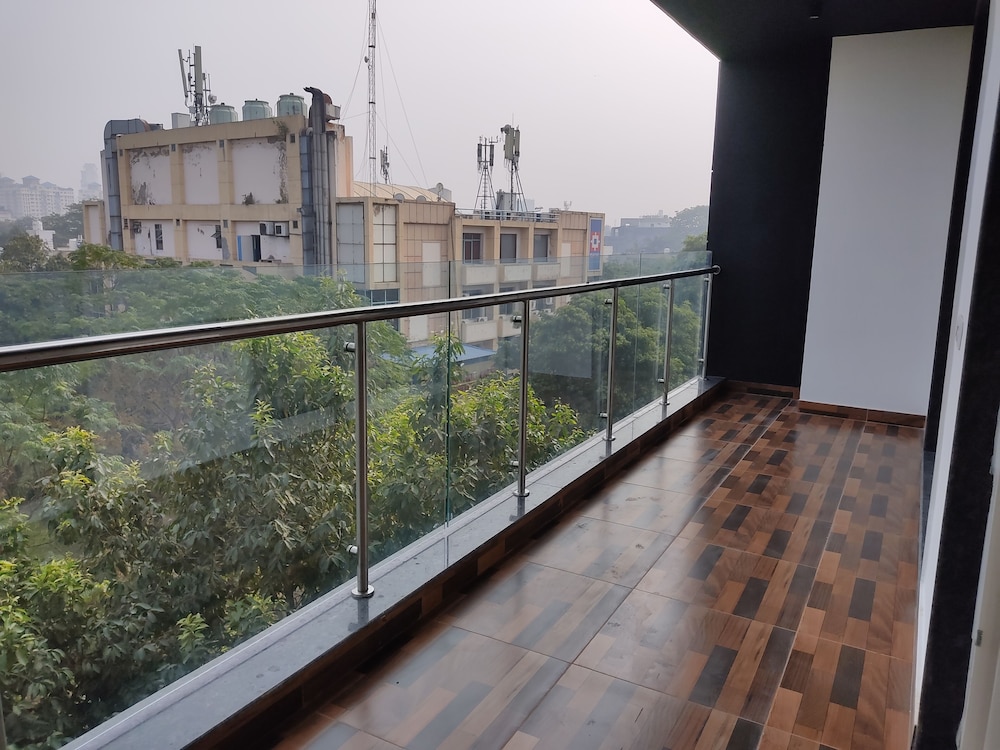 Sterling Studio Apartment - Photo 13