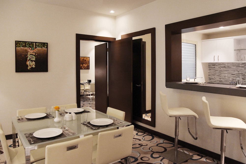 Apartment, 2 Bedrooms - Photo 8