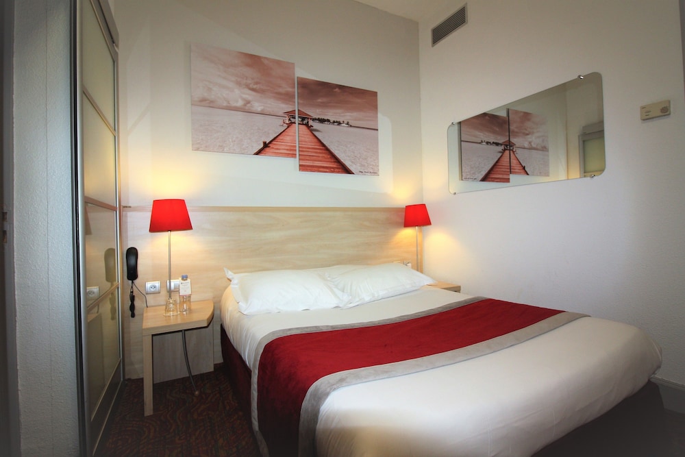 Classic Room, 1 Double Bed, Non Smoking (Small Room)