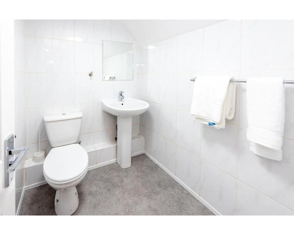 Twin Room, Ensuite - Photo 1
