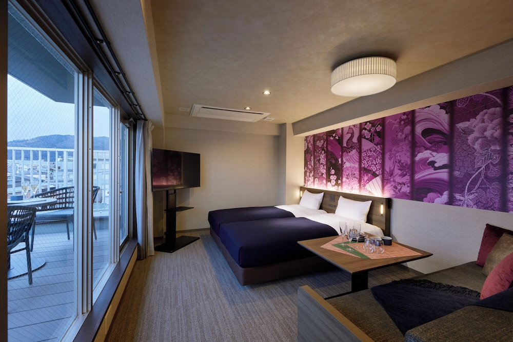 Junior Single Room