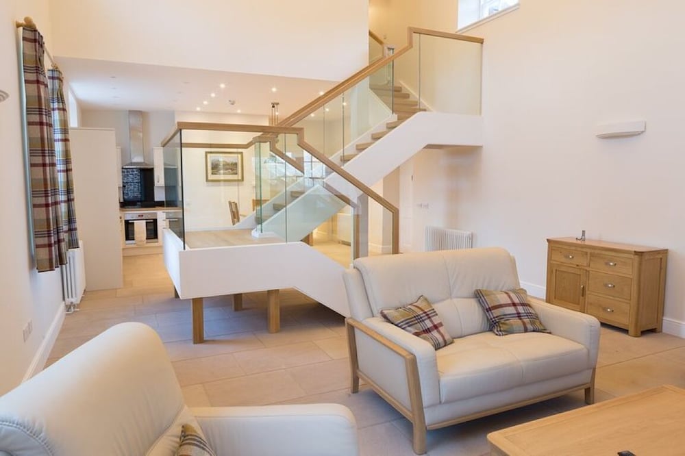 Apartment (2 Bedrooms)