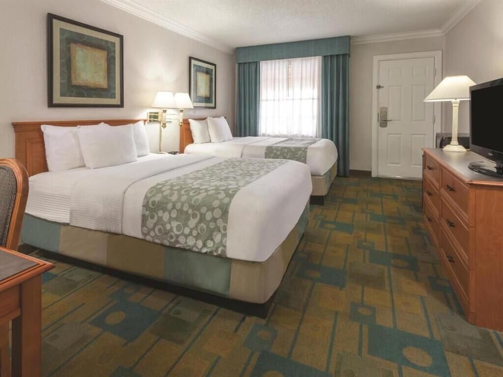 Economy Double or Twin Room, Non Smoking