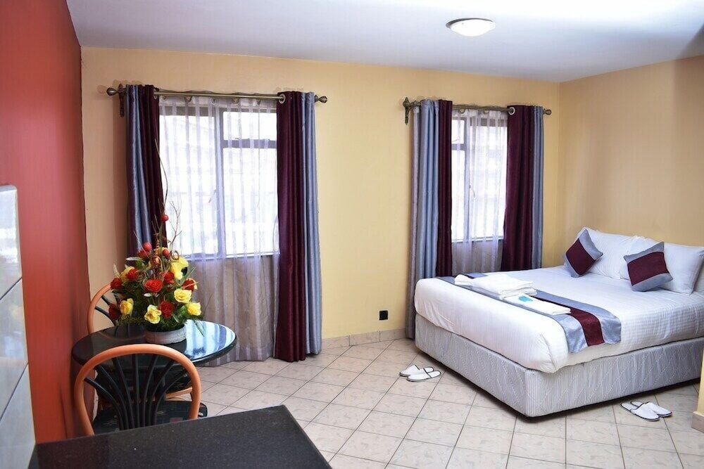 Deluxe Double Room - Photo 21