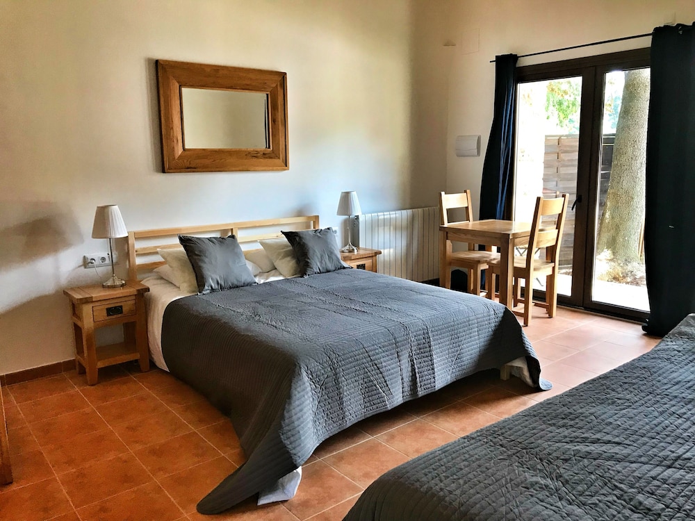 Suite, Baño Privado, Vista al Jardín