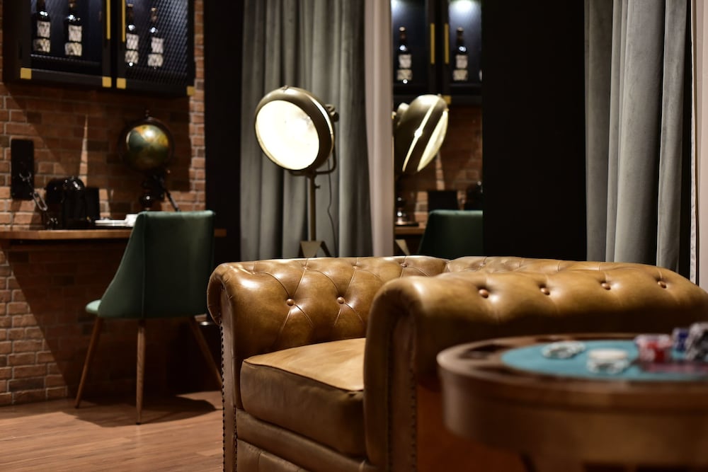 Bar Room photo 3