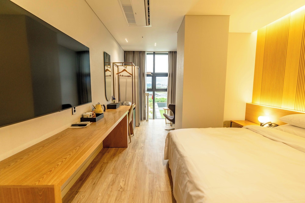Premium Double Room - Photo 5