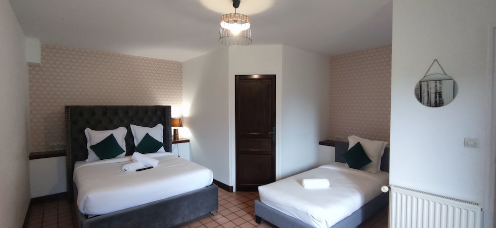 Triple Room - Photo 1