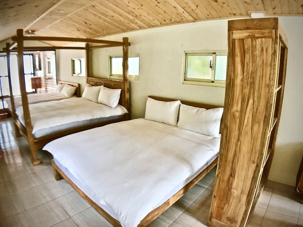 Family Cabin (101) photo 1