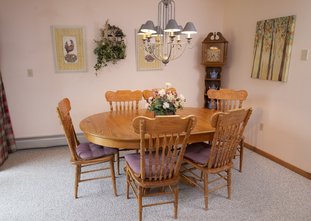 Room, 1 Bedroom (Kettle Brook, Ski In/Out) photo 2