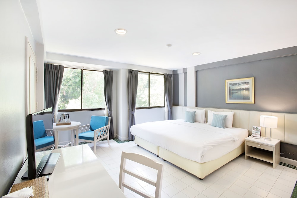 Superior Double or Twin Room - Photo 1