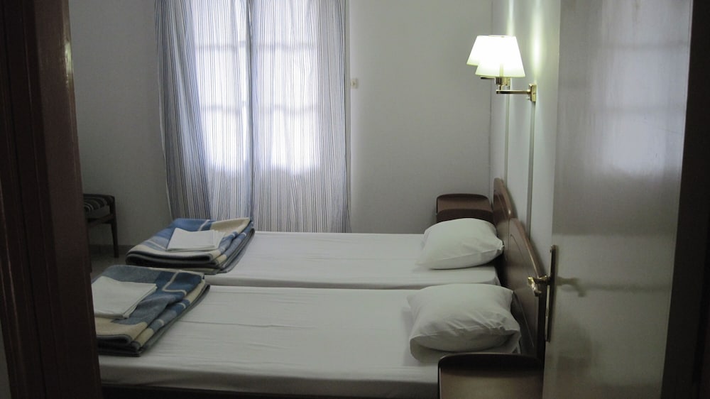 Family Apartment, 2 Bedrooms, Kitchenette, Sea View - Photo 17