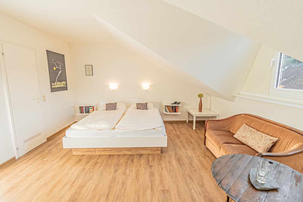 Deluxe Double Room photo 2