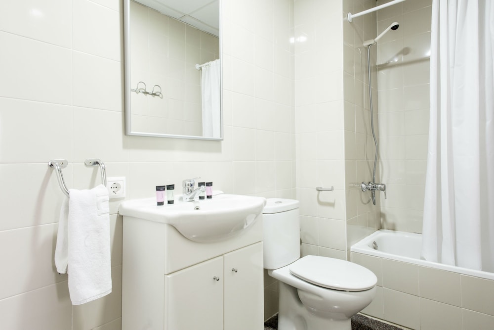 Family Studio, Kitchenette photo 2