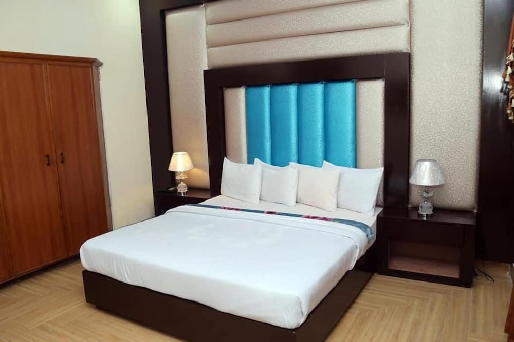 Deluxe Double Room photo 3