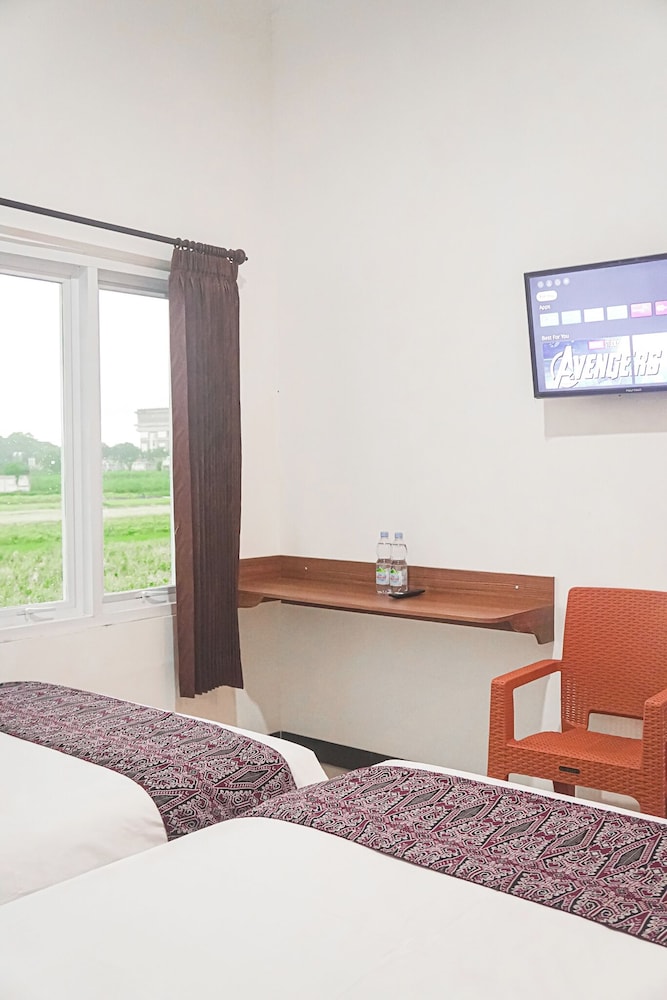 Twin Room, Non Smoking, City View