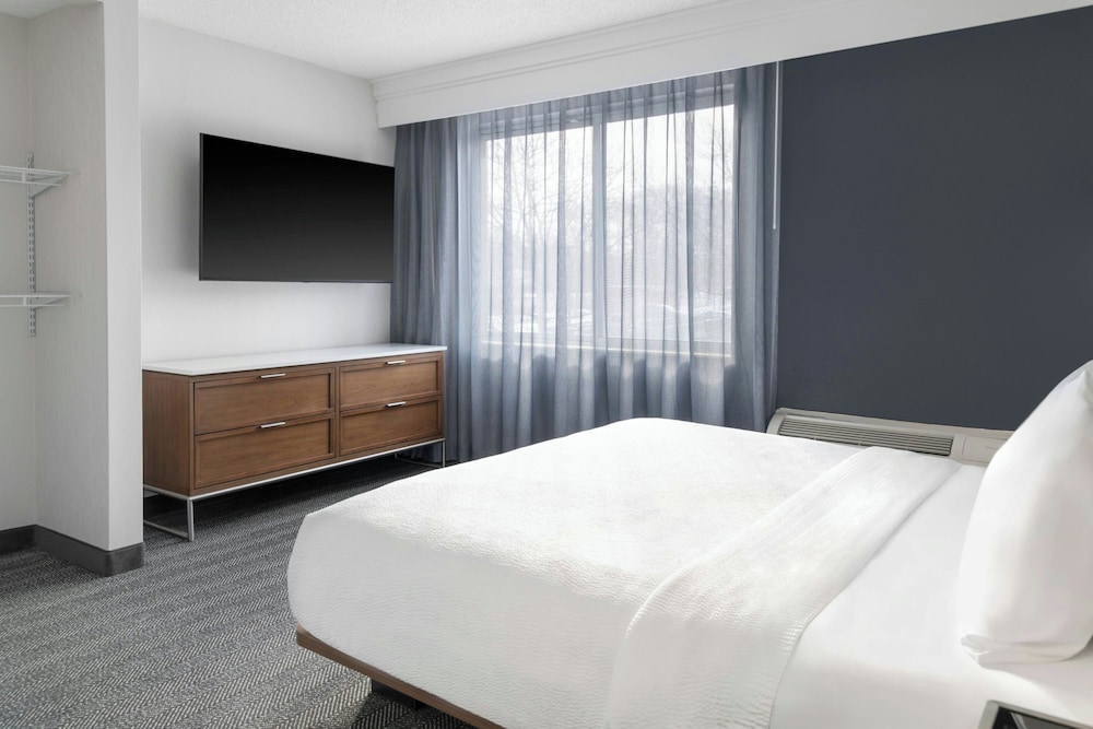 Suite, 1 Bedroom, Balcony