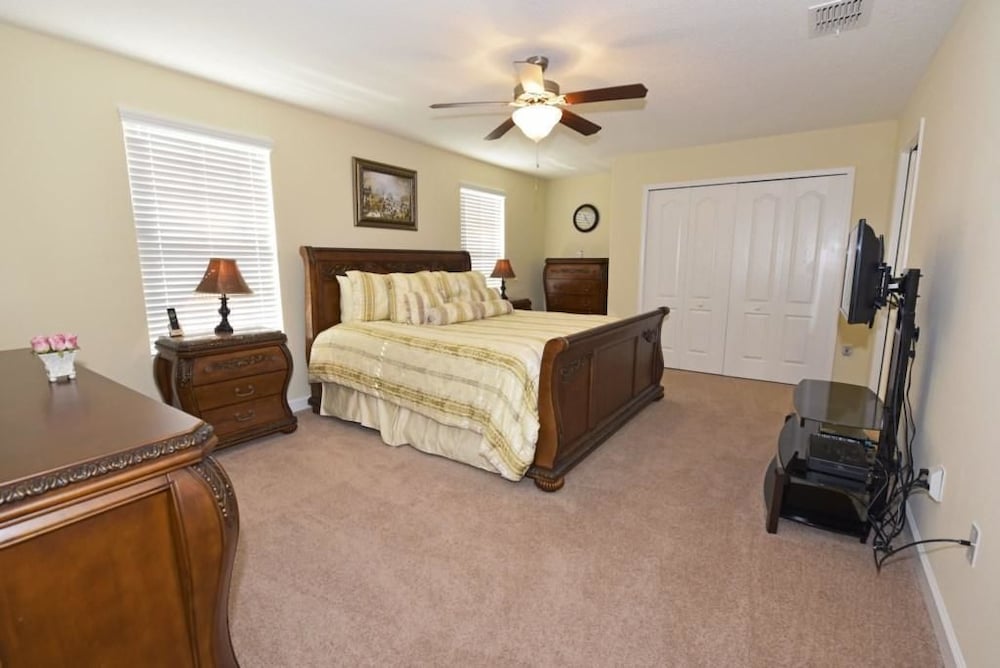 Family House, 6 Bedrooms