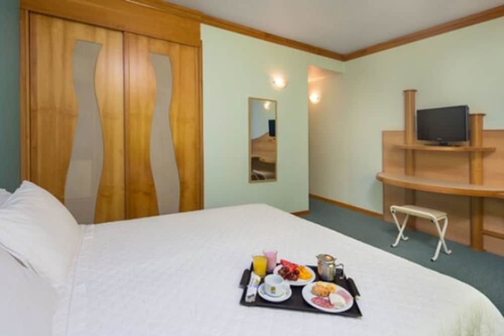 Deluxe Room, 1 Double Bed photo 3