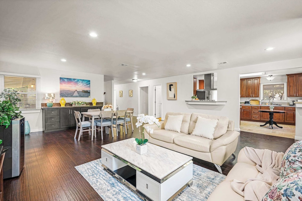 House, Multiple Beds, Patio, Garden View (481-2 Pasadena)