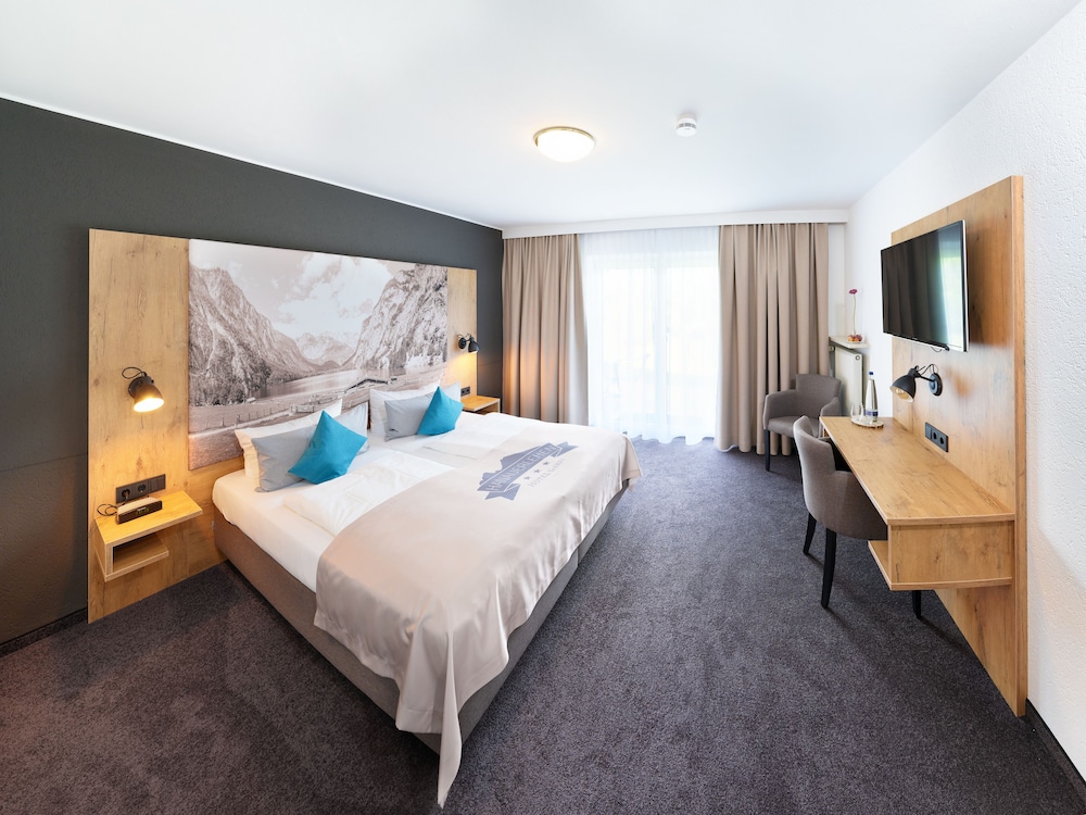 Comfort Double Room, Non Smoking, Mountain View photo 1