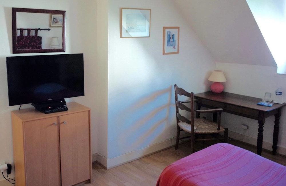 Twin Room (2) photo 2