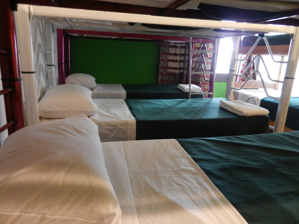 Basic Shared Dormitory, 1 Twin Bed photo 3