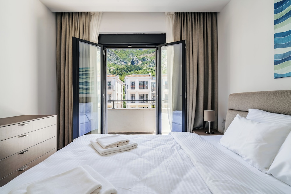 Apartment, 2 Bedrooms, Sea View