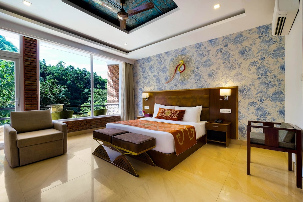Premium Room with Private Balcony - Photo 1