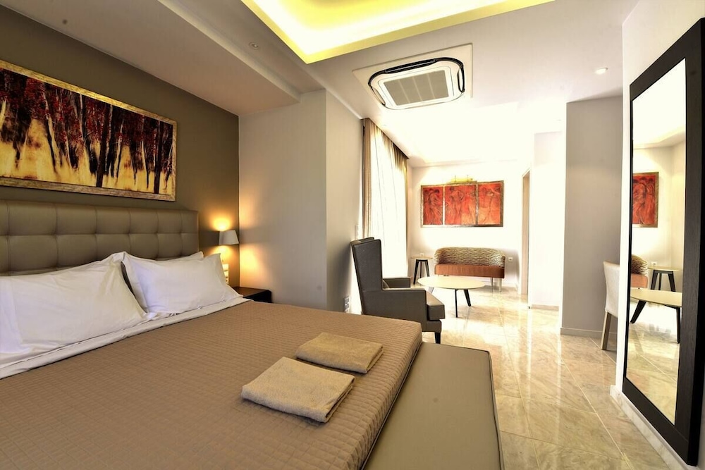 Suite One Bedroom Split Level With Sharing Pool And Mountain View photo 2