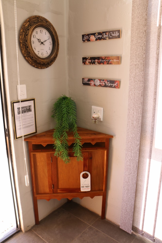 Honeymoon Suite, 1 Bedroom (Polka Honeymoon Room En-suite ) photo 3