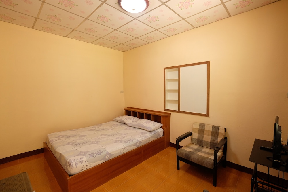 Standard Room With Fan