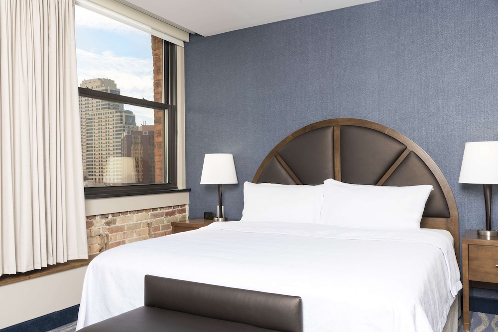 Suite, 2 Bedrooms, Non Smoking, City View photo 1