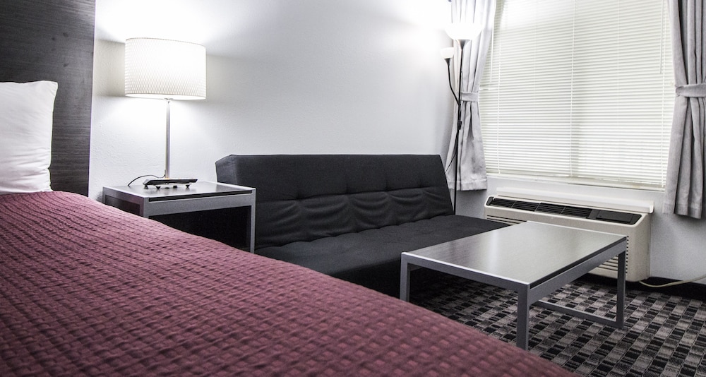 Executive Room, 1 King Bed, Non Smoking - Photo 3