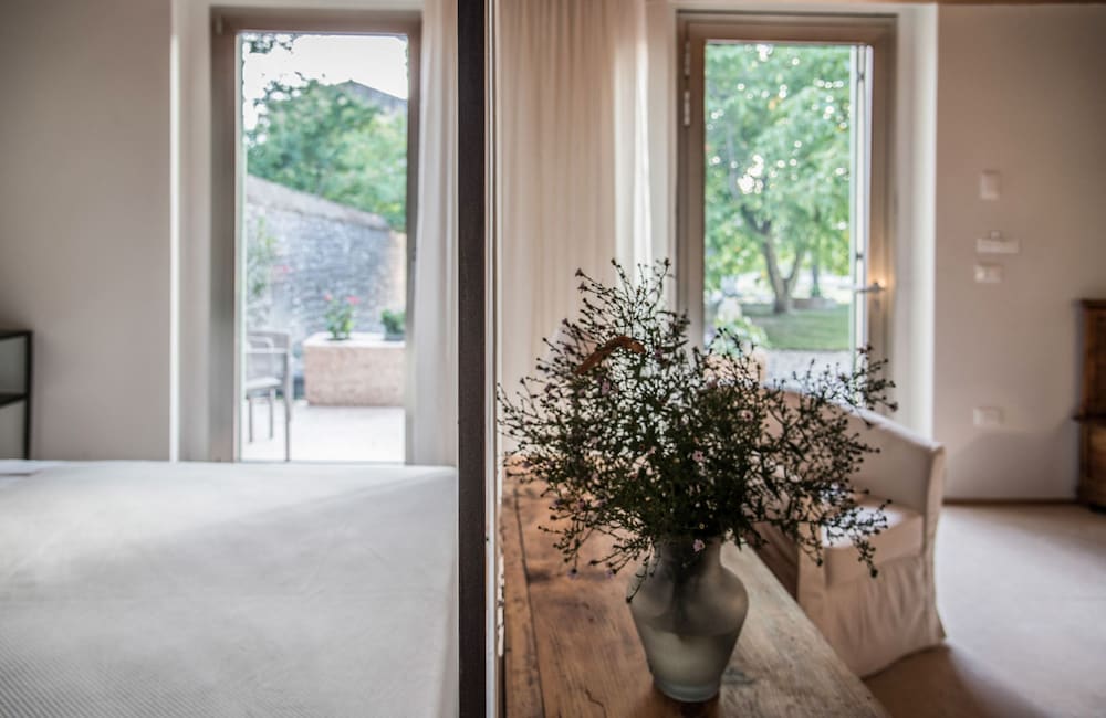 Executive Double Room, Accessible, Garden View photo 2