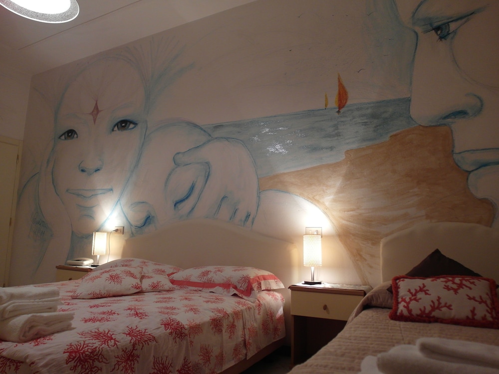 Superior Triple Room photo 3